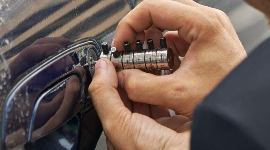 Professional residential roofers in Bow, WA